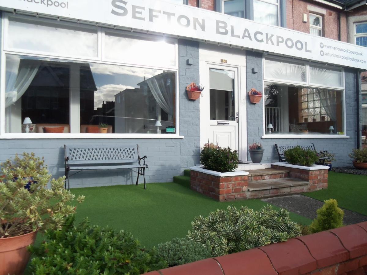 Sefton Hotel - Blackpool — Photos 1